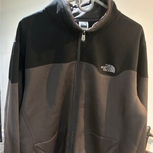 The North Face Men’s Large Full-Zip Fleece Jacket – Black & Grey